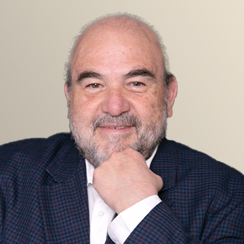 Lic. Enrique Gómez Gordillo